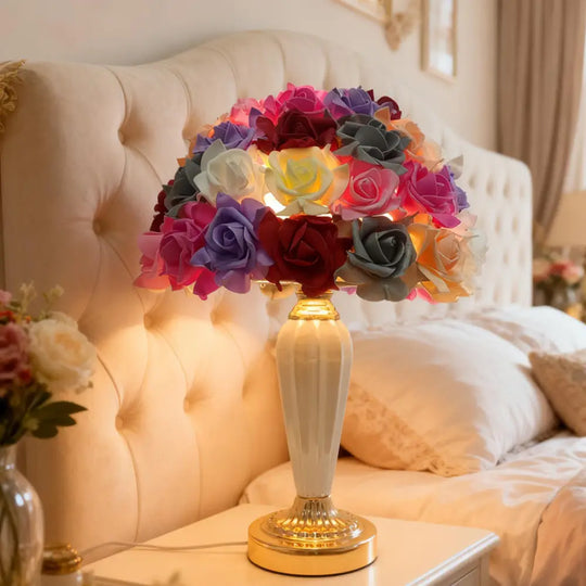 European and American Style Cross-Border Colorful Rose Flower Table Lamp White Ceramic Flower Table Lamp Wedding