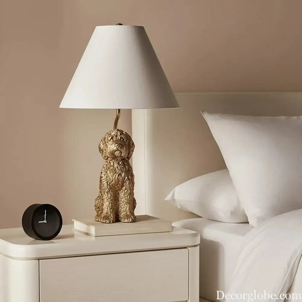 Nordic Italian Teddy Teddy Dog Table Lamp Creative Light Luxury Living Room Bedroom Study Puppy Decorative Table Lamp
