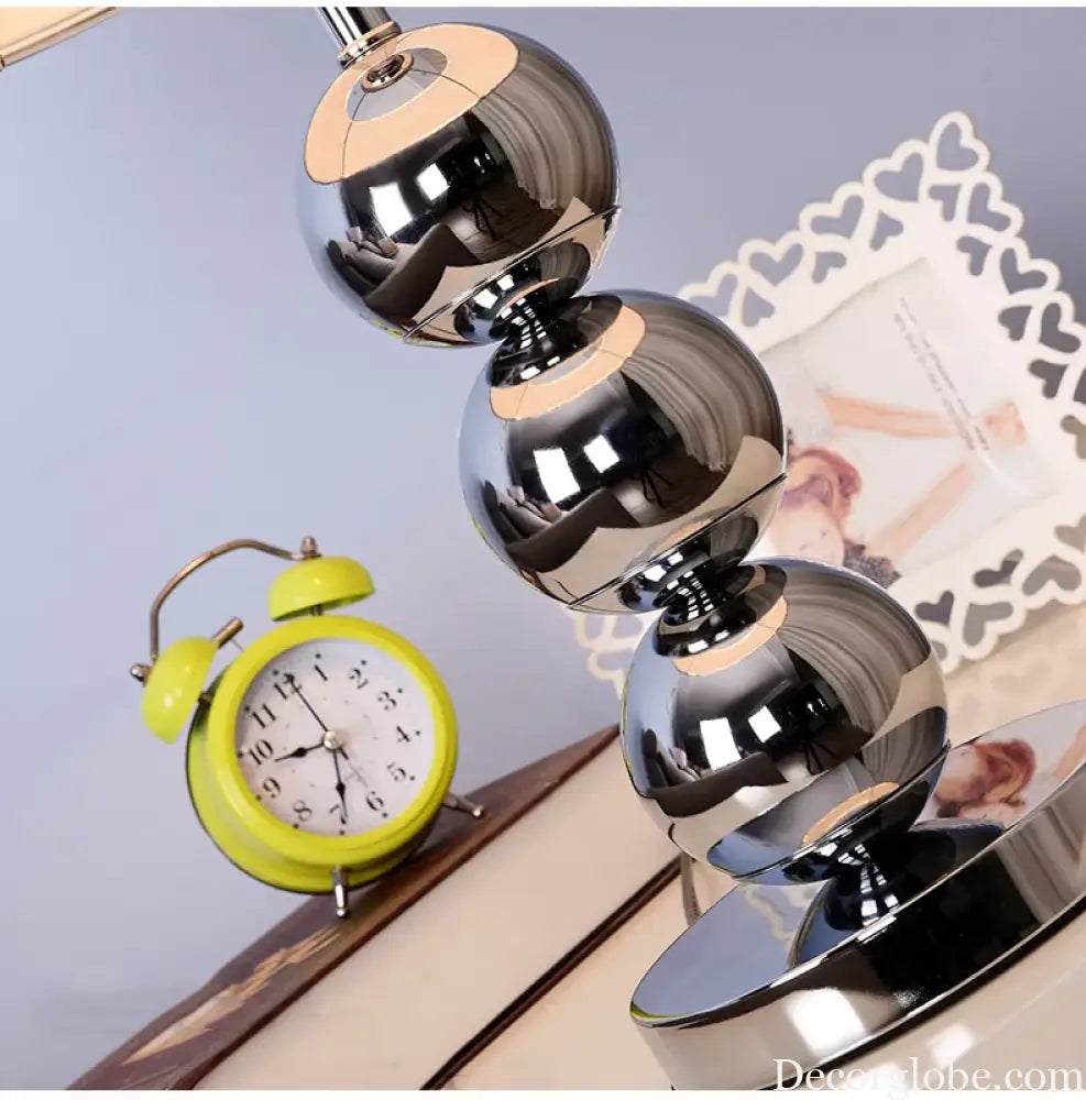 Élise Modern Fashion Alloy Acrylic Bedside Table Lamp E27 Desk Light
