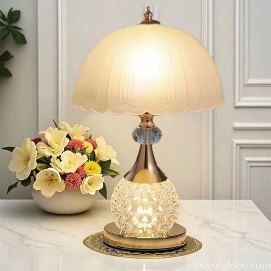 Crystal Bedside Table Lamp American-Style Nostalgic High-End Table Lamp for Master Bedroom Adjustable Lighting