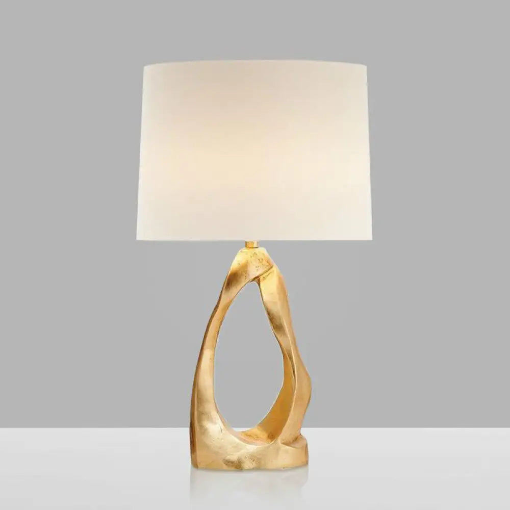 American Art Table Lamp Bedroom Bedside Table Lamp Modern Simple Modern Style Creative Golden Bedside Lamp Warm
