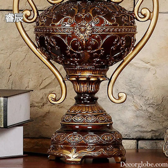 European Style Table Lamp Bedroom Bedside Lamp Vintage Light Luxury High-end Study Palace Luxury Living Room Decoration