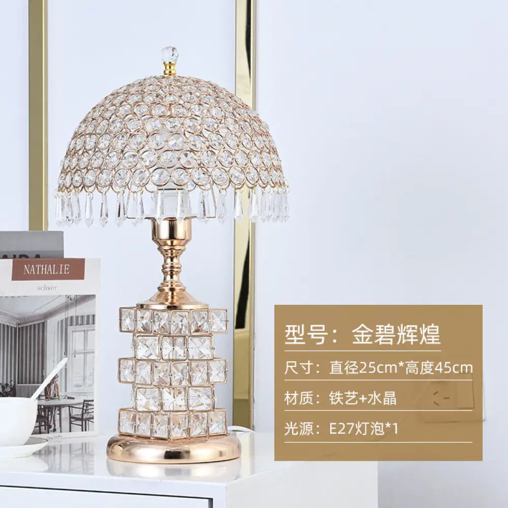 Light Luxury Crystal Table Lamp Bedroom Romantic European Style Hollow Warm Wedding Simple Modern Creative Wedding Room