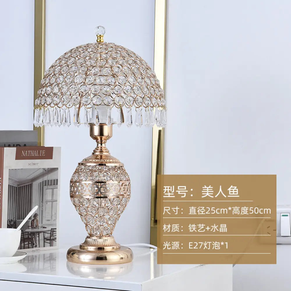 Light Luxury Crystal Table Lamp Bedroom Romantic European Style Hollow Warm Wedding Simple Modern Creative Wedding Room
