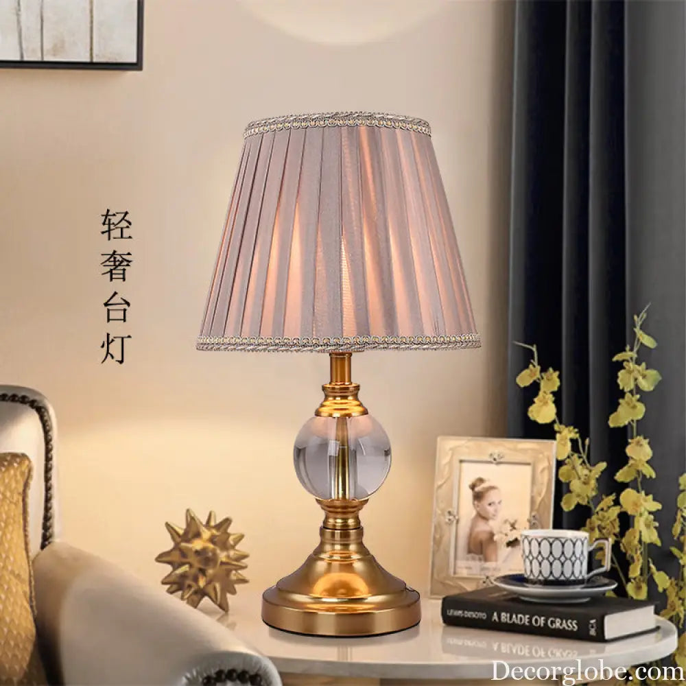 Cross-Border Creative Bedside Table Lamp Retro Pleated Study Table Lamp Bedroom Pink Romantic Wedding Atmosphere