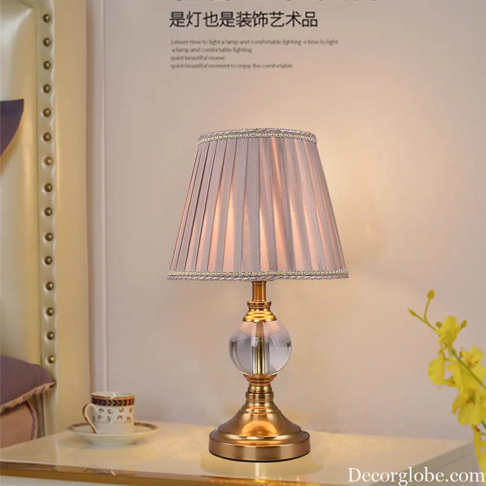 Cross-Border Creative Bedside Table Lamp Retro Pleated Study Table Lamp Bedroom Pink Romantic Wedding Atmosphere