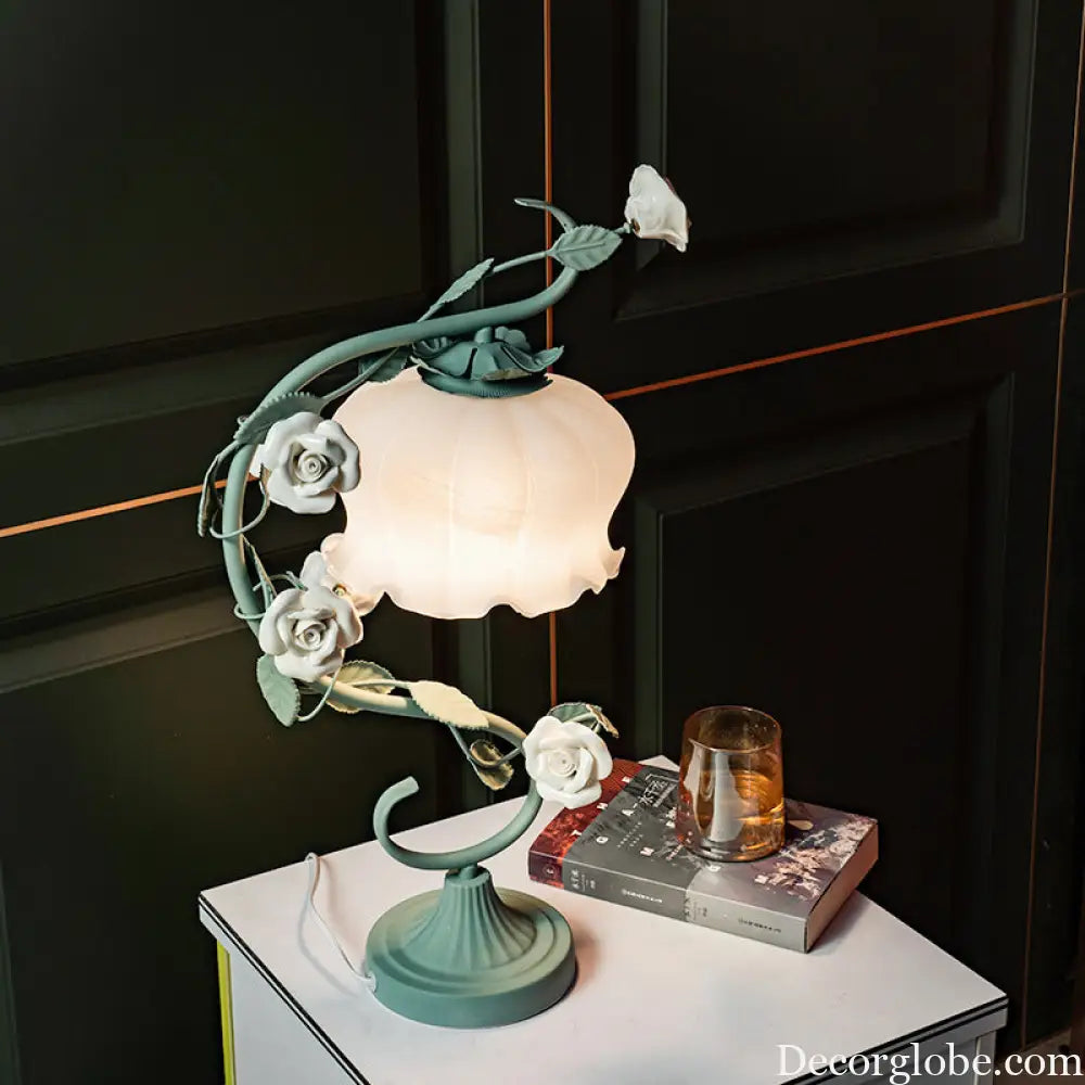 Flower Table Lamp American Pastoral Style Warm Romantic Bedroom Bedside Lamp led Internet Celebrity ins Style Gift
