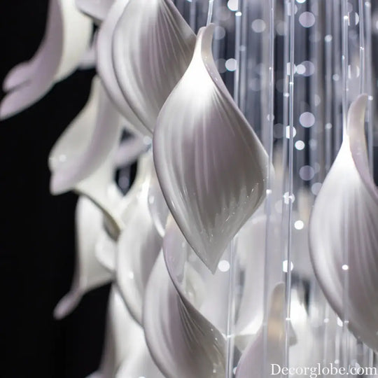 Modern Design Ceramic Leaf Chandelier Custom Art Ceiling Lamp Fiber Light White Gold Leaves Lightings for Table Top