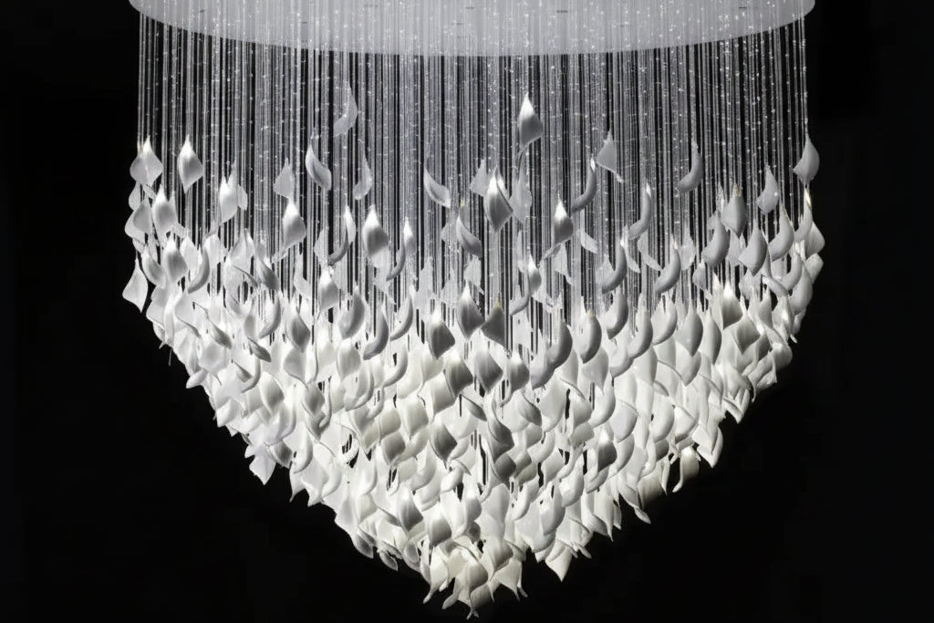 Modern Design Ceramic Leaf Chandelier Custom Art Ceiling Lamp Fiber Light White Gold Leaves Lightings for Table Top