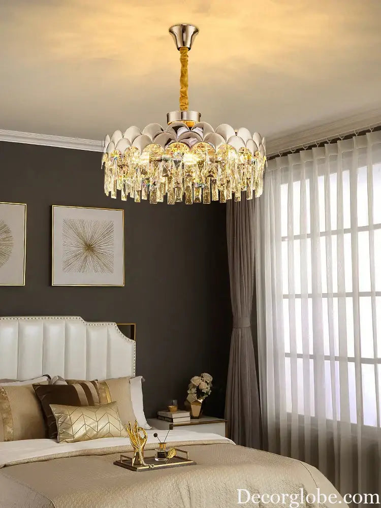New Design Modern Luxury Golden Chandelier - Opulent Illumination for Bedrooms, Halls, and Dining Spaces - DecorGlobe