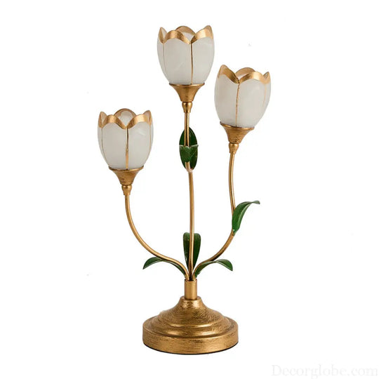 American Retro Table Lamp Modern Simple Creative Flower Room Lamp French Pastoral Warm and Romantic Bedroom Bedside Lamp