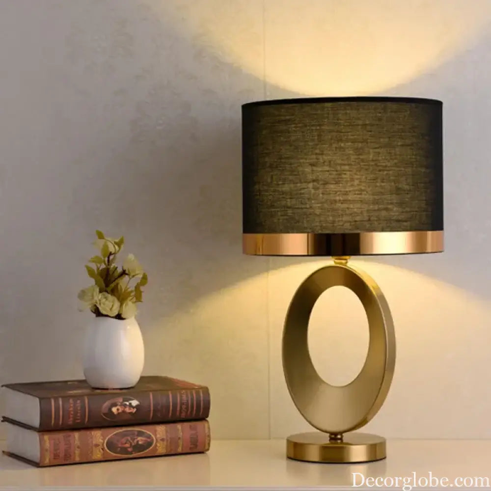 Élise European Metal Fabric Bedside Table Lamp E27 Modern Light