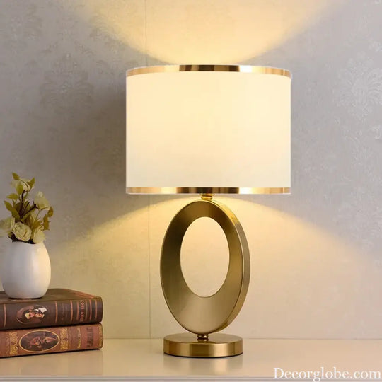 Élise European Metal Fabric Bedside Table Lamp E27 Modern Light
