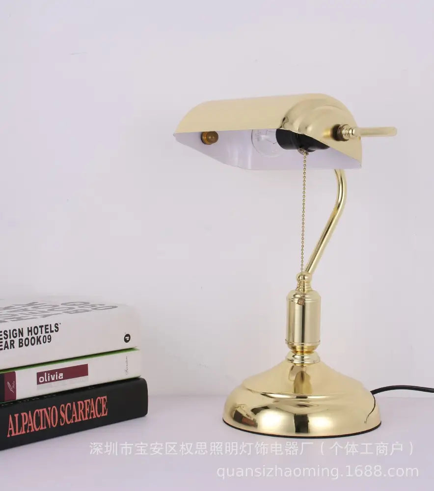 Republic of China retro table lamp creative personality bedroom bedside lamp office study table lamp decorative art