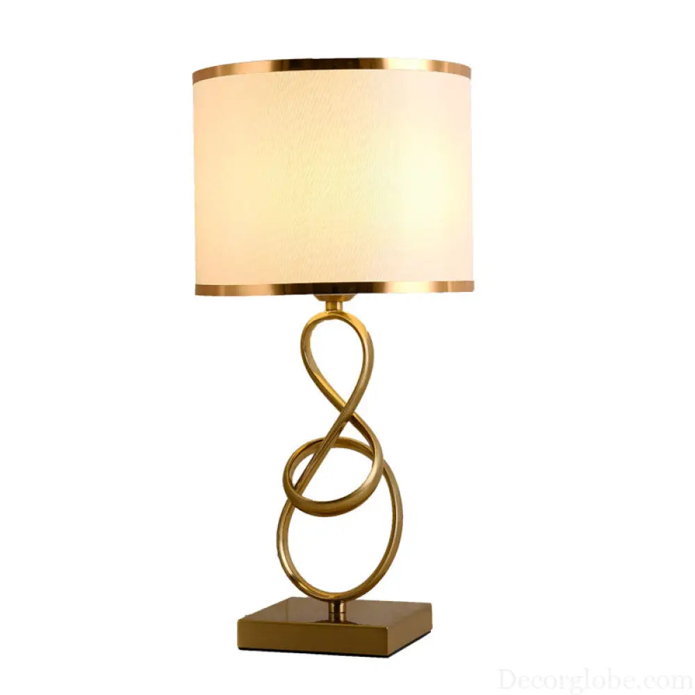 Nordic table lamp ins girl creative bedroom table lamp model room post-modern simple dimmable home bedside lamp
