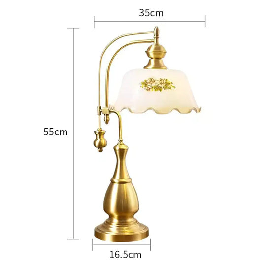 Pastoral Retro Table Lamp Bedroom Creative Bedside Lamp Living Room White Nostalgic Hand-Painted Solid Wood Wedding